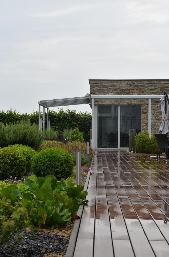 Hotel Harmony Medical & Wellness-Free Parking, 1,8Km From The Center 크로메르지 외부 사진