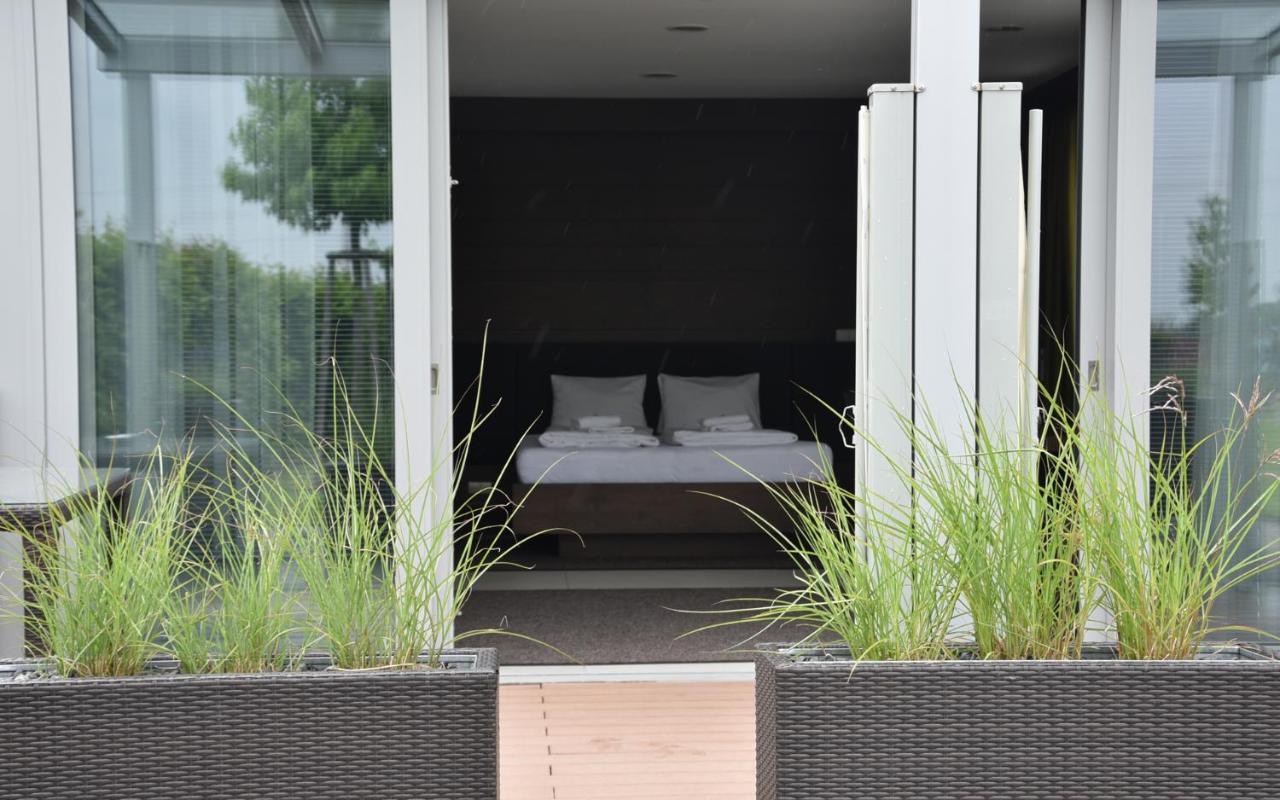 Hotel Harmony Medical & Wellness-Free Parking, 1,8Km From The Center 크로메르지 외부 사진
